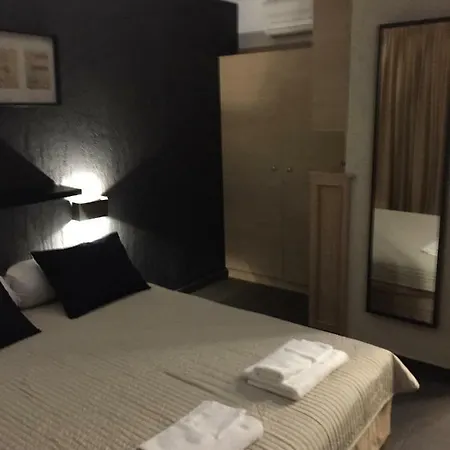 Stylish Seaview Rooftop بيت ضيافة سالونيك